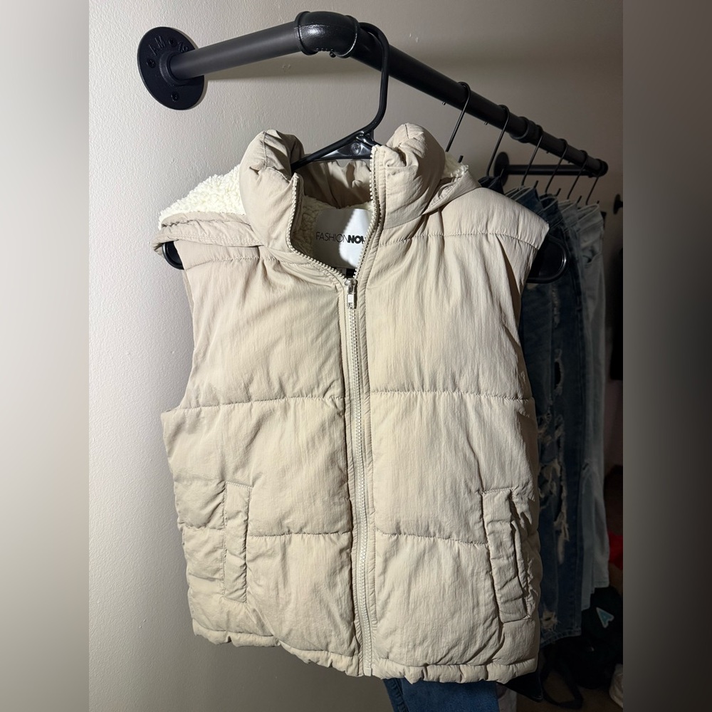 Fashion Nova Light Tan Puffer Vest